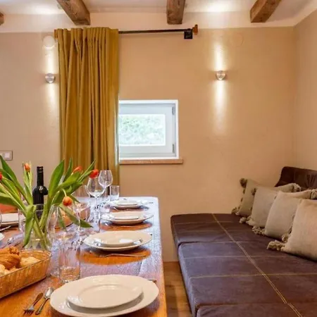 5bdr Cozy For Holiday With Mountain Views- If You Want To Book, Please Contact On Wh-ats-app - 0034-656-619-782 !!!! Apartment *